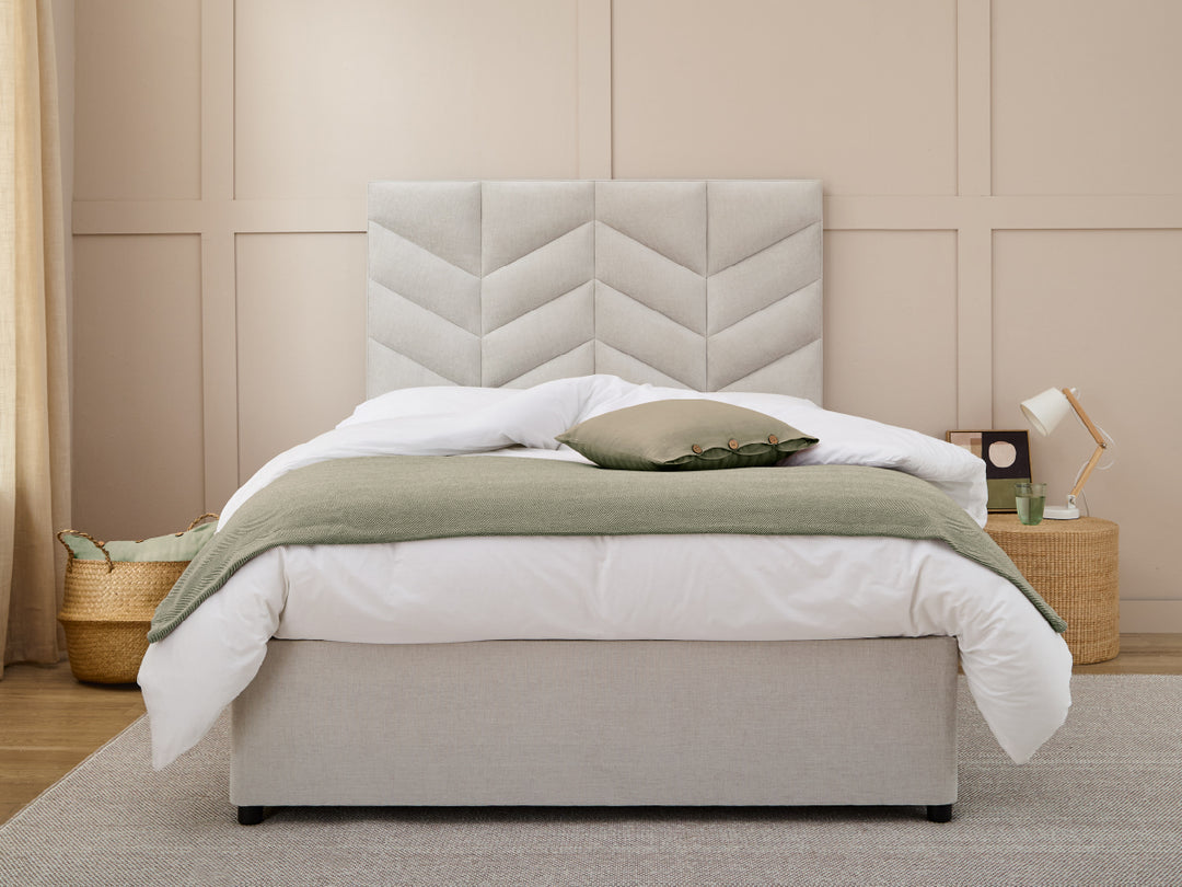 Luxury Upholstered 4 Drawer Divan