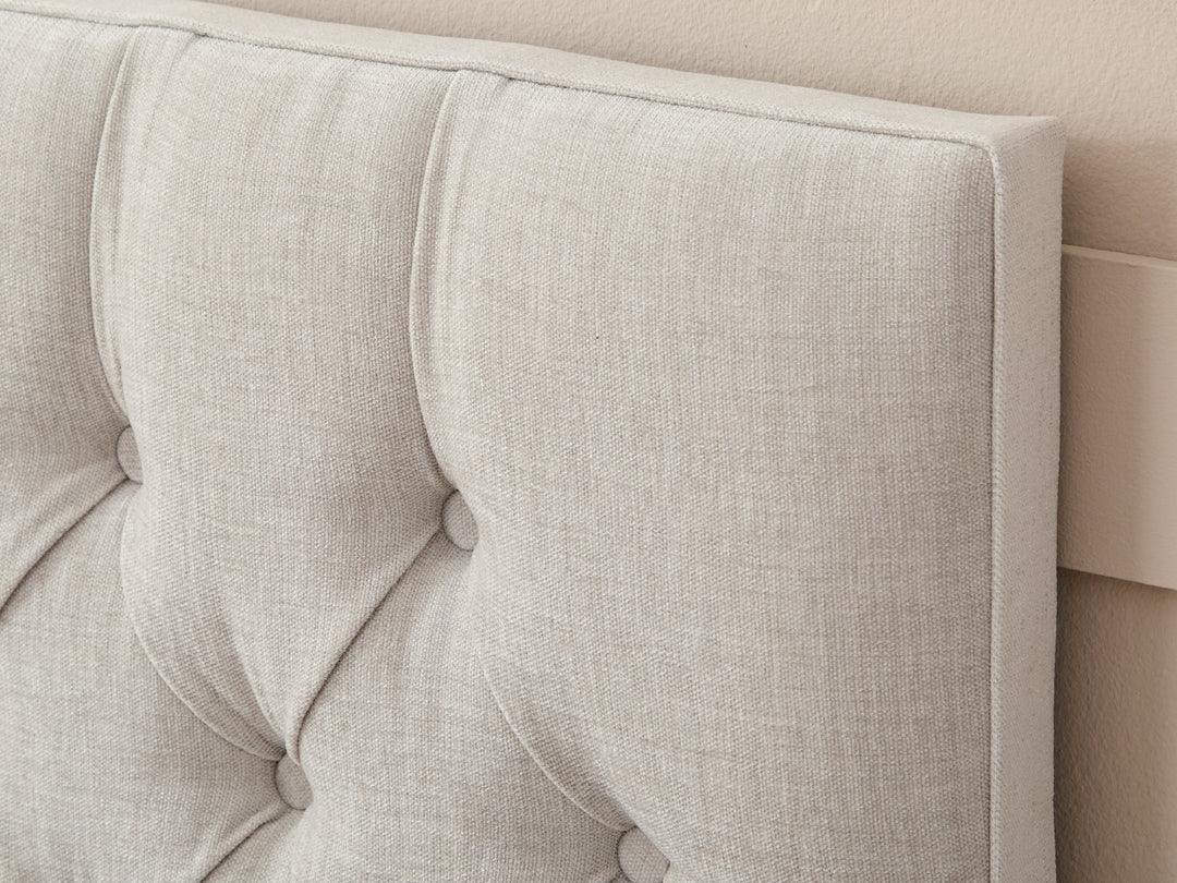 Chesterfield Headboard